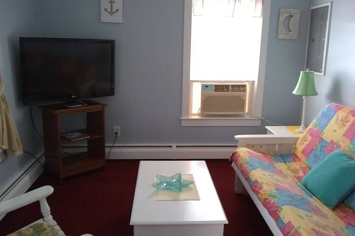 Room 52 of 96