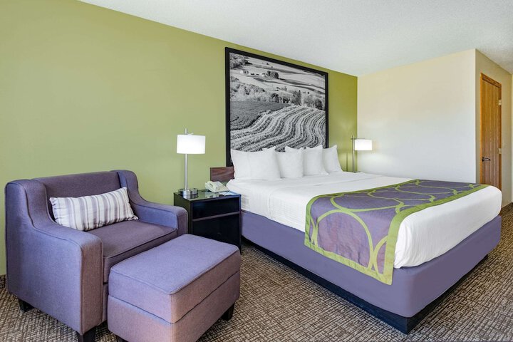 Room 20 of 26