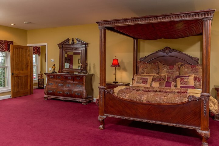 Goldmoor Inn
