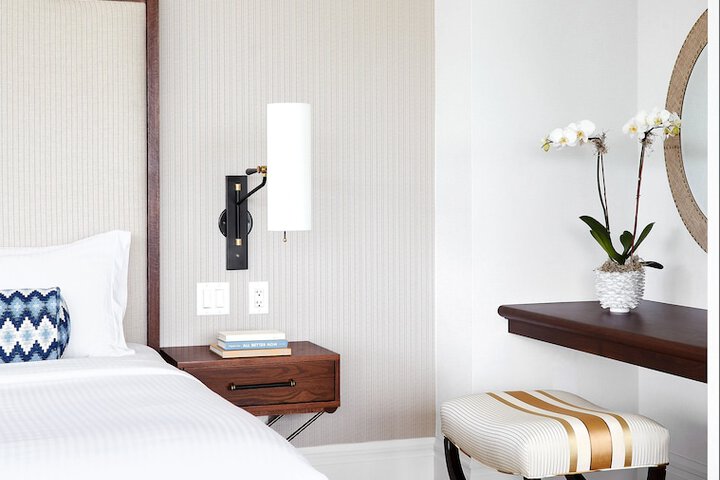Room 95 of 217