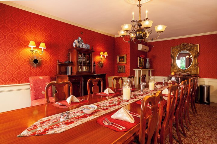 Room 8 of 20