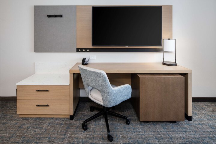 Hyatt Place Bakersfield