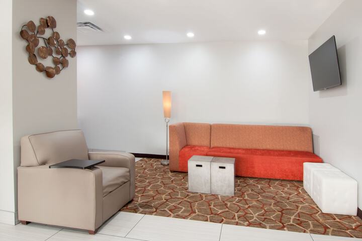 Hotel Interior 7 of 31