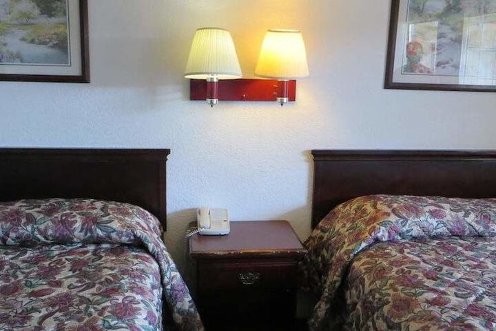 Room 20 of 40