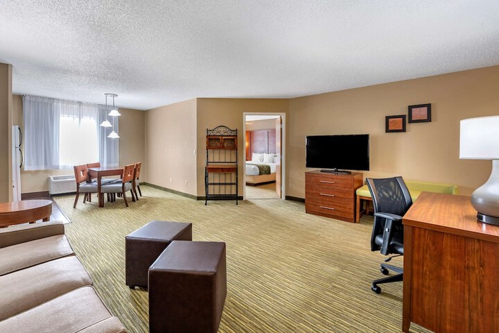 Room 17 of 29