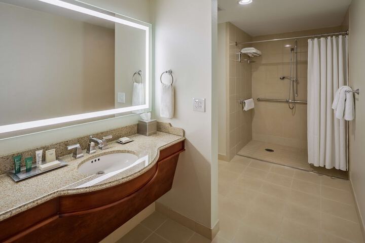 Room 34 of 55