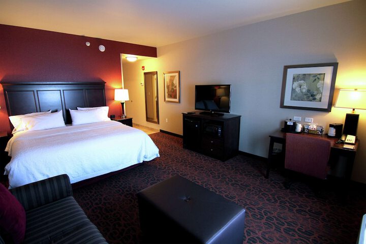 Room 6 of 31