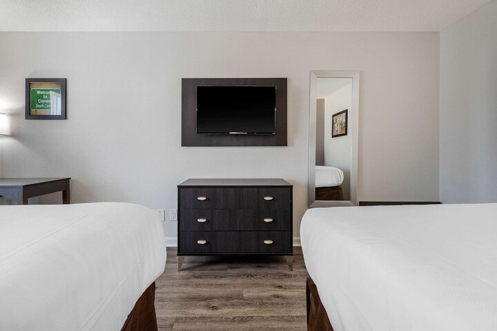 Room 30 of 44