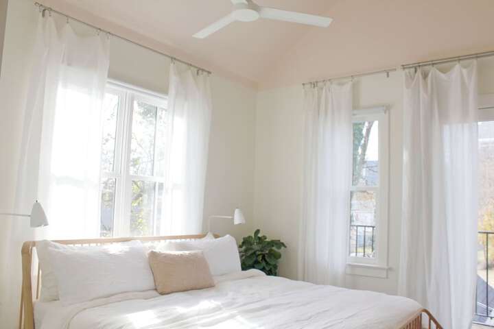 Room 15 of 22