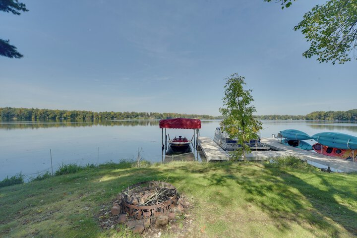 Pet Friendly - Rice Lake Home w / Private Dock!