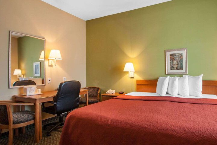 Quality Inn Joplin I-44