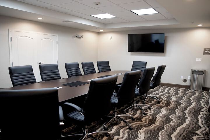 Staybridge Suites Auburn Hills by IHG