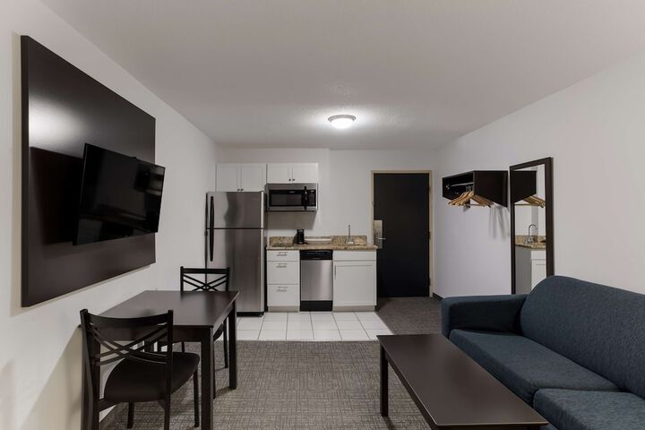 Room 15 of 29