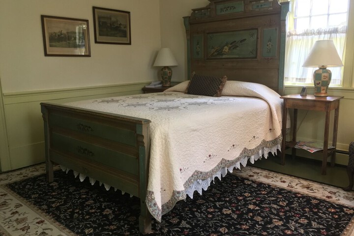 Room 9 of 29