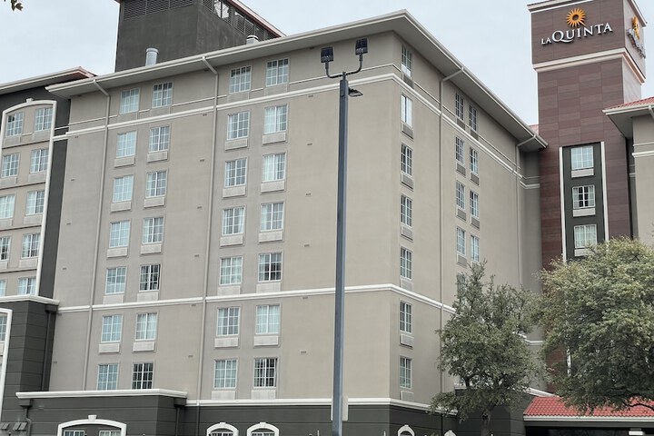 Hotel 2 of 32