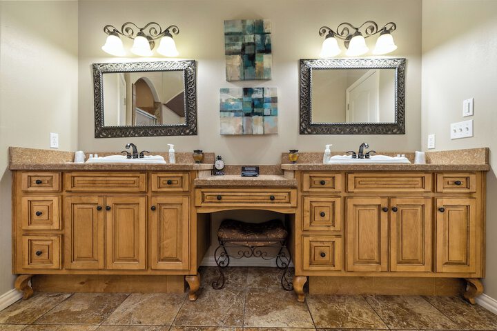 Candlewyck Cove Resort