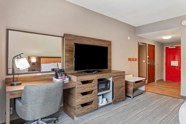 Room 18 of 70