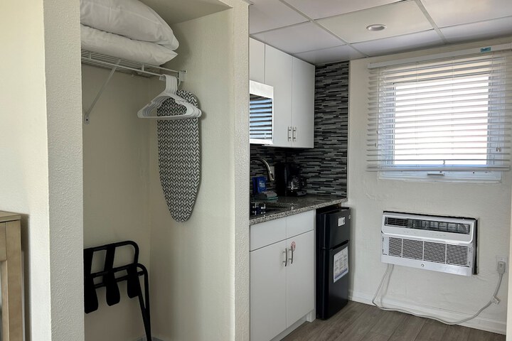 Esplanade Suites a Sundance Vacations Property