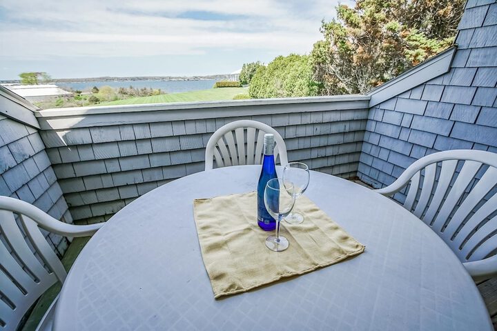 Oceancliff Resort I & II