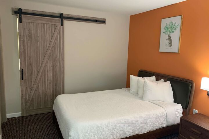 Room 12 of 13