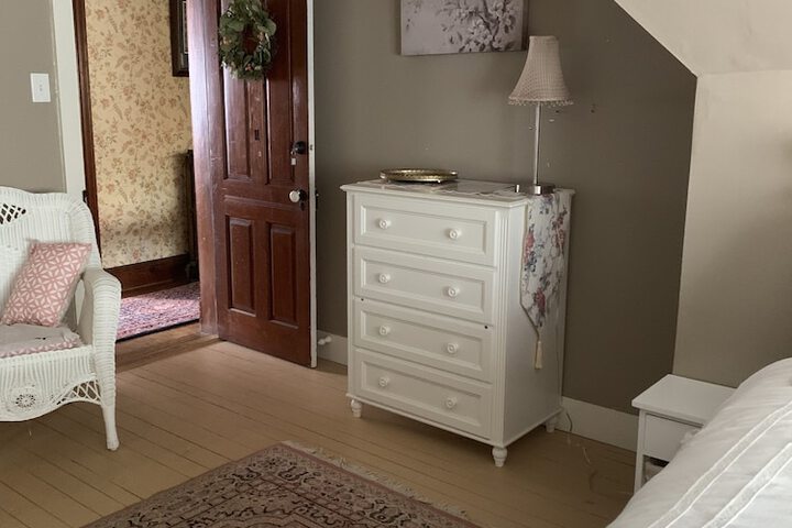Room 14 of 38