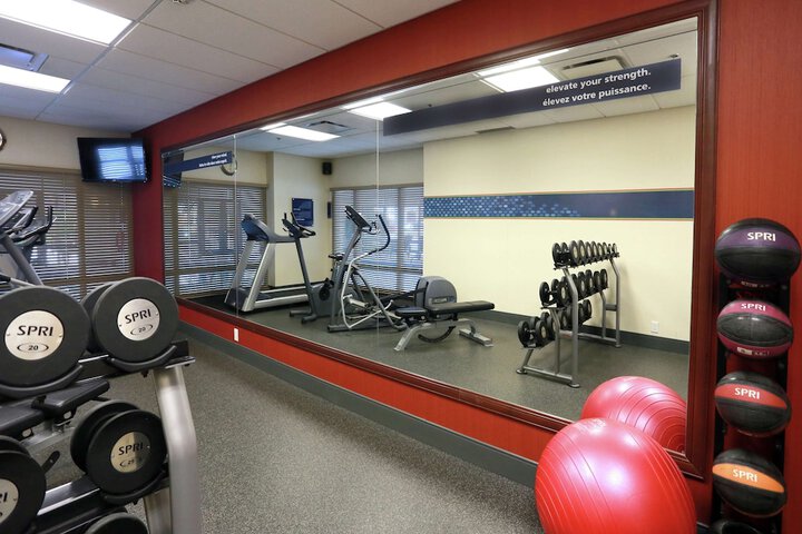 Hampton Inn & Suites by Hilton Laval
