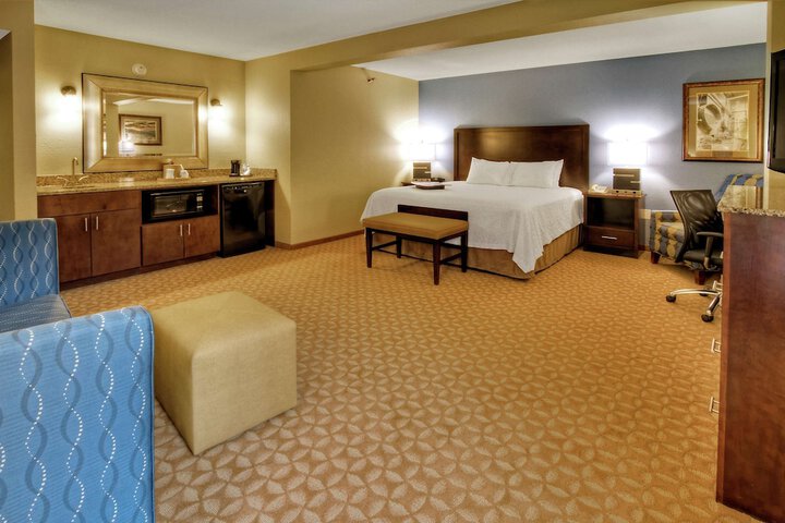Room 10 of 20