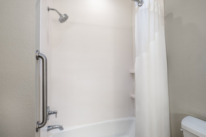 Holiday Inn Express Hotel & Suites BEAUMONT NW by IHG