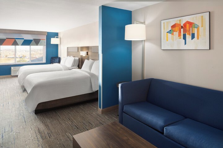 Room 21 of 36