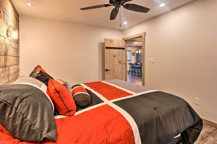 timberland Estates Cabin: Close to Trails!