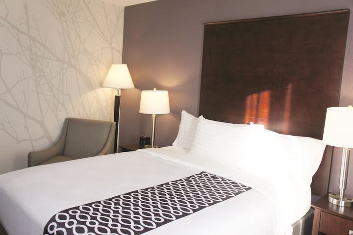 Room 21 of 81