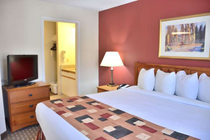 Room 14 of 37