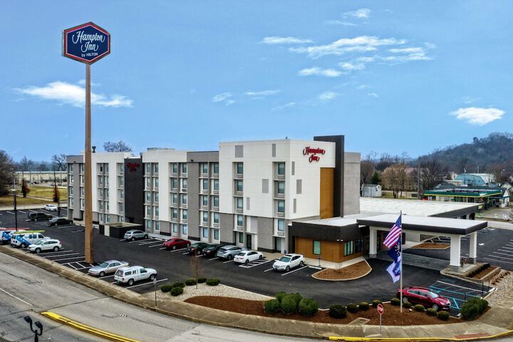 Hotel 4 of 36