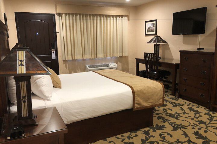 Room 38 of 80