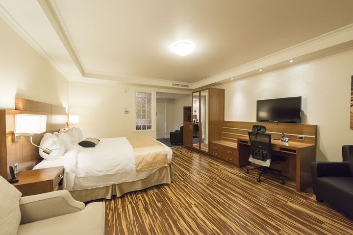 Room 20 of 53