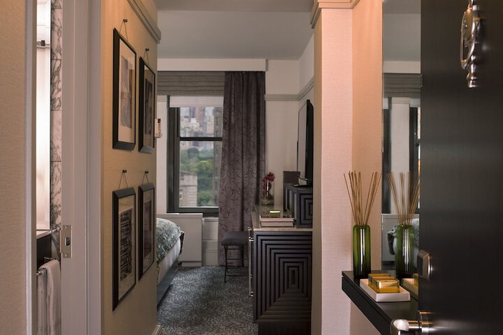 Room 10 of 39