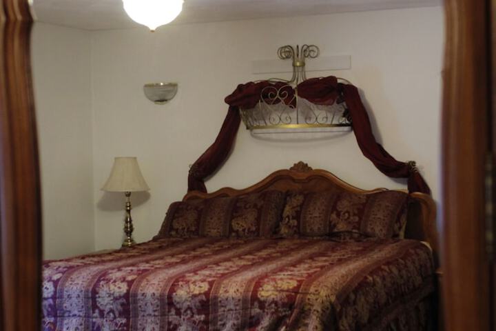 Room 41 of 68