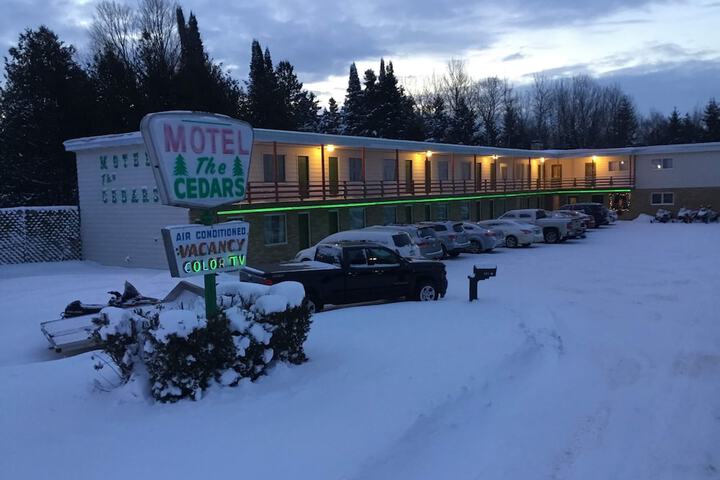 Hotel 12 of 70