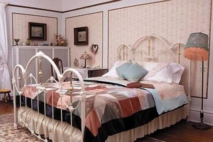 Room 22 of 59
