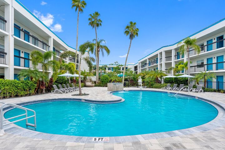 OASIS BAY SUITES Tampa, Busch Gardens, USF