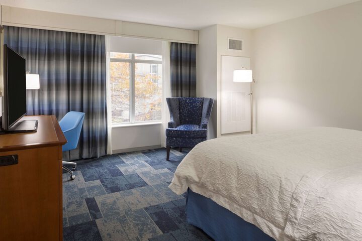 Room 15 of 33