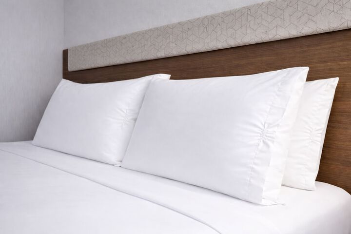 Holiday Inn Express Hotel & Suites St. Paul-Woodbury by IHG