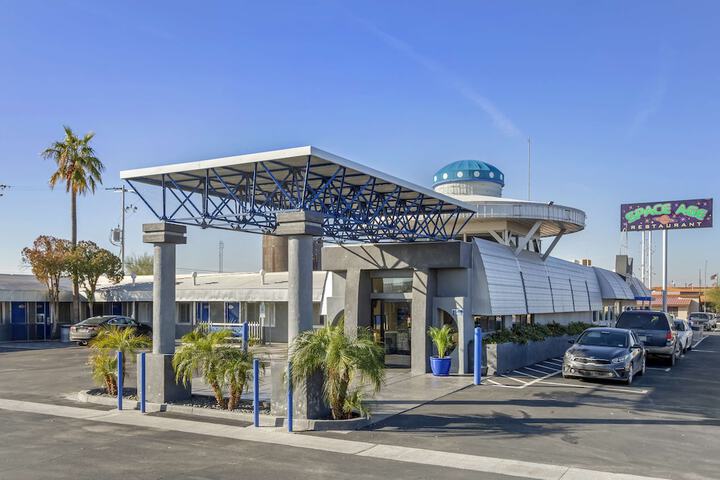 Best Western Space Age Lodge