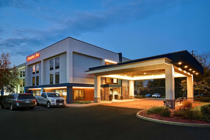 Hotel 8 of 37