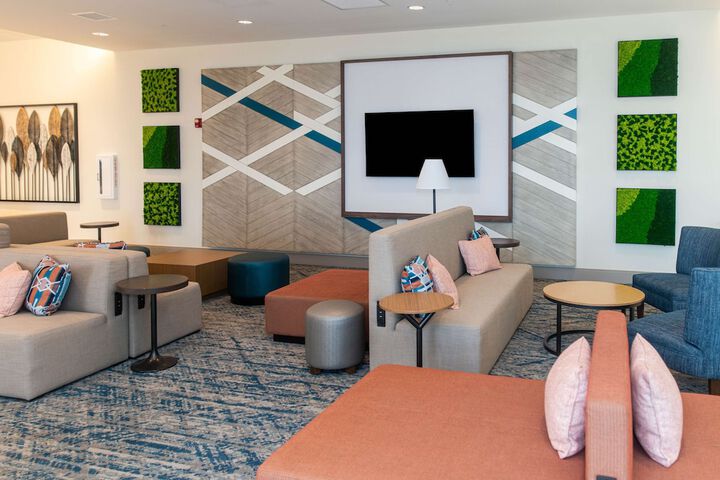 Hotel Interior 13 of 52