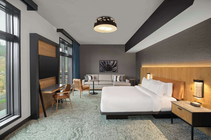 Room 60 of 227
