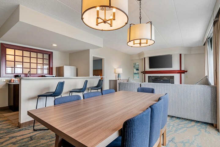 Heidel House Hotel and Conference Center an Ascend Collection Hotel