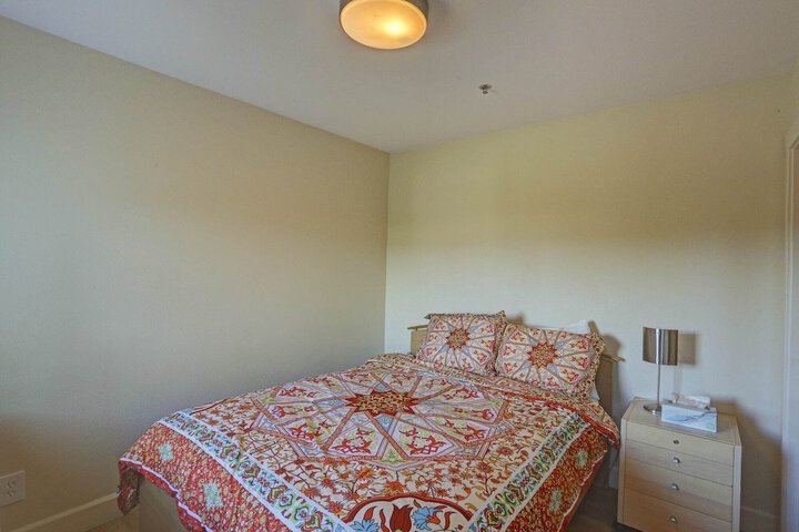 Room 92 of 183