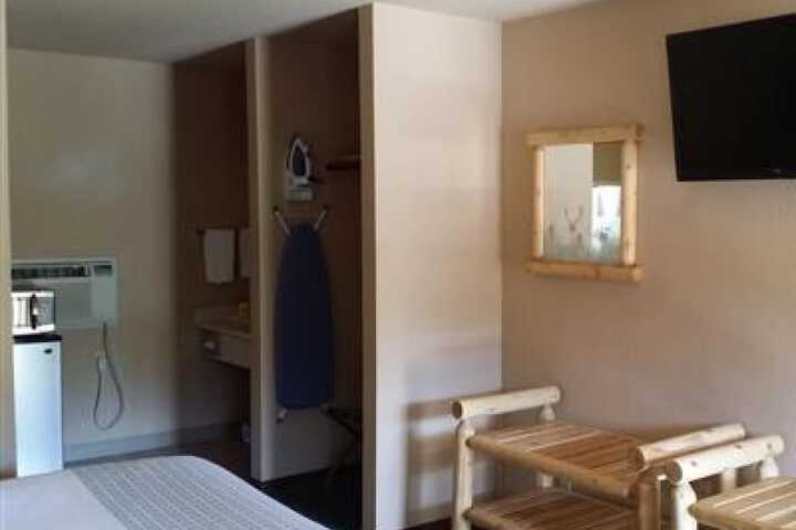 Room 31 of 37