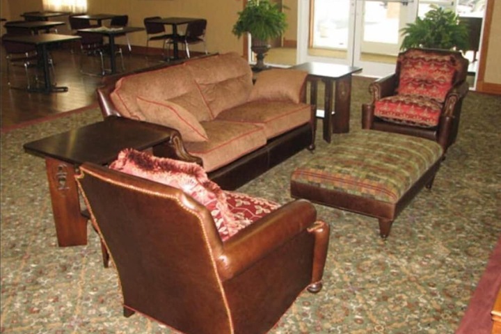 Randolph Inn and Suites